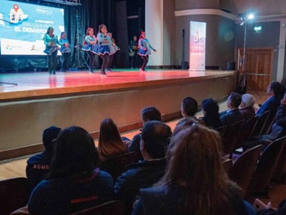 Lanzamiento IV Versión de Diálogos para el Desarrollo de María Elena